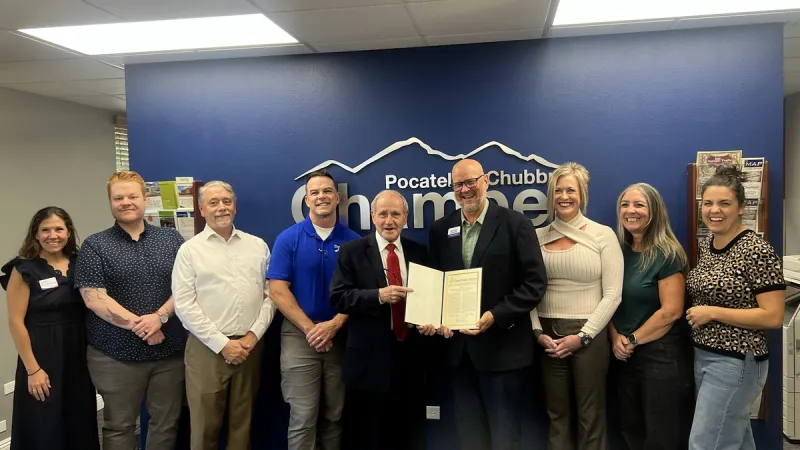 U.S. Senator Jim Risch honors Pocatello-Chubbuck Chamber of Commerce for its 125th anniversary