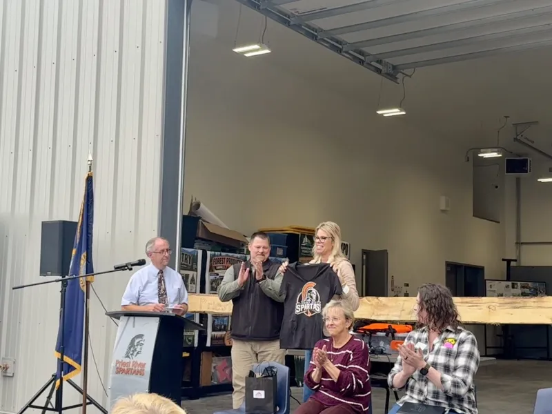 Priest River forestry teacher turns vision into new student shop