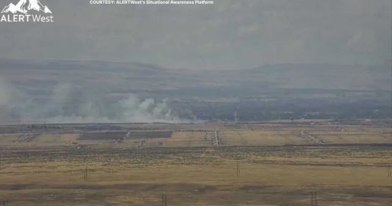 Crews battling estimated 20-acre wildfire in Kuna