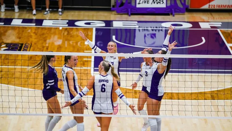 McWilliams, Young Earn CCC Player of the Week Honors
