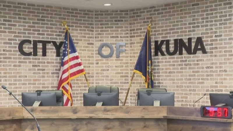 Kuna removes Axon license plate reader cameras amid "heated" community debate