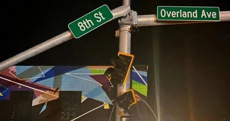 New Burley traffic light KO'd by truck hauling equipment