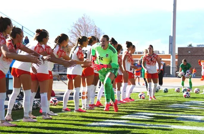 Bengals Fall to No. 18 Utah State on Senior Day