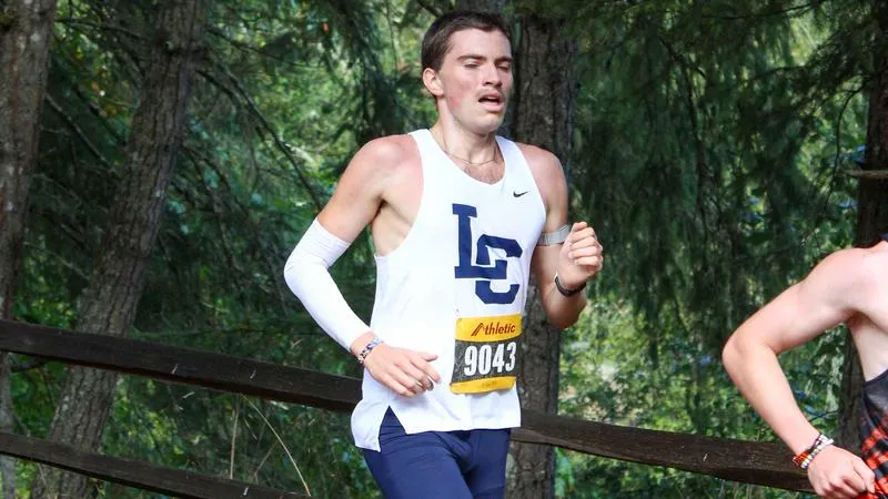 Kent Leads Young LC State Men's Team at NNU Invitational