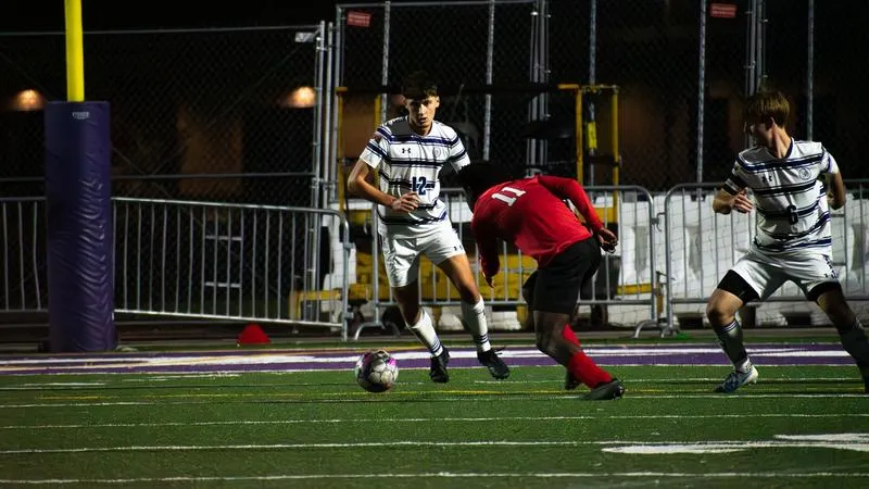 Goalkeepers Shine as Yotes Battle No. 25 Warner Pacific to Scoreless Draw