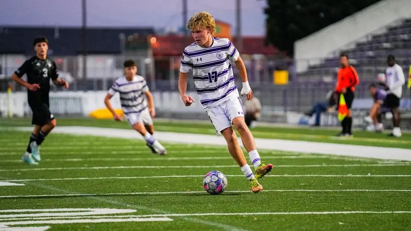 Yotes Rally Late to Earn Dramatic Draw Against Walla Walla