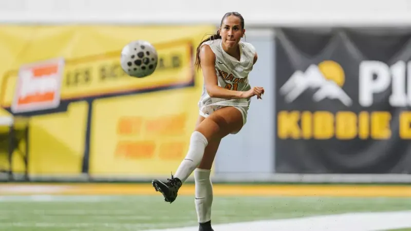 Vandals rebound with 2-0 win over UC Davis
