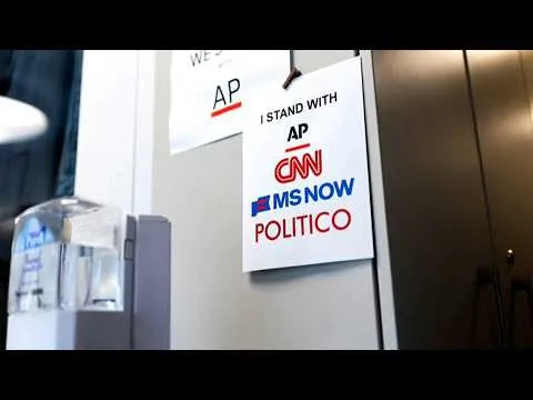 Judge orders White House to restore access to 3 news outlets Trump banned (Video)