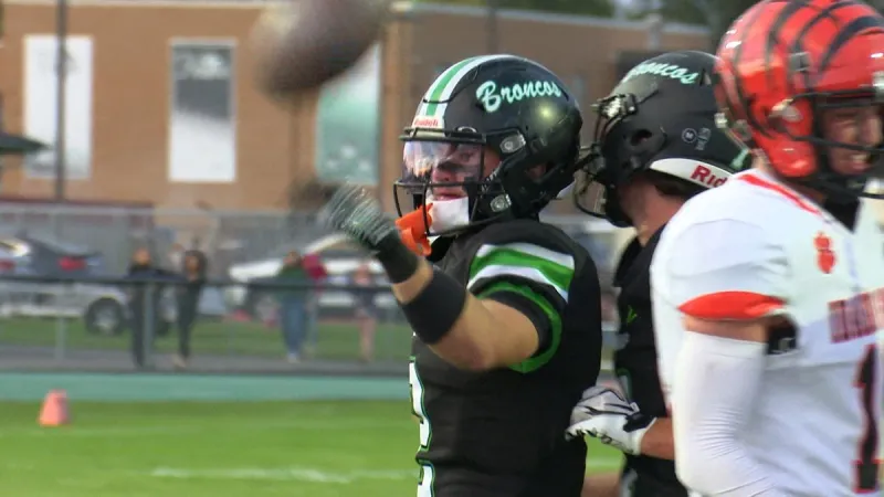 Blackfoot Broncos defeat Idaho Falls Tigers 32-21 to move to 3-2