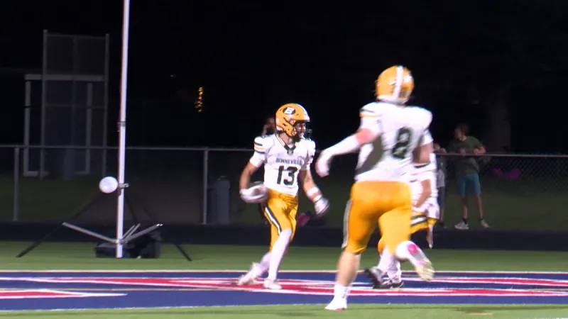 The Bonneville Bees secure a narrow 7-6 victory against the Pocatello Thunder