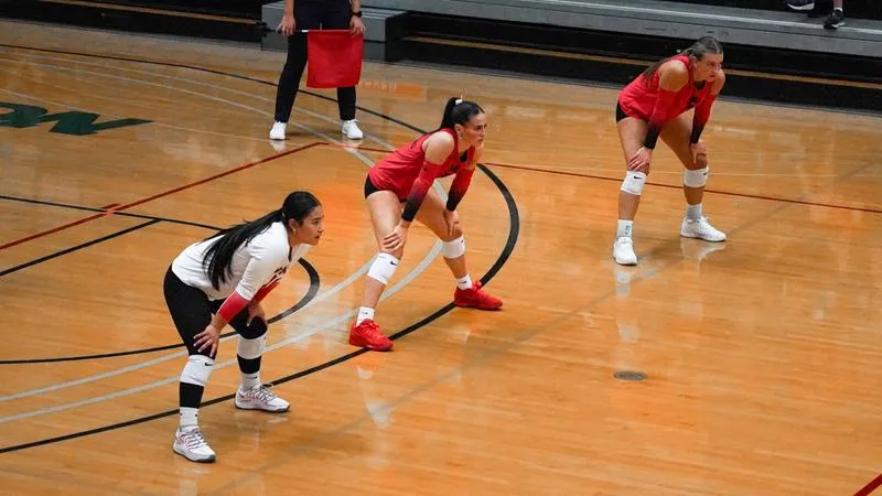 Nighthawks Rally Past Western Oregon to Cap Strong Weekend