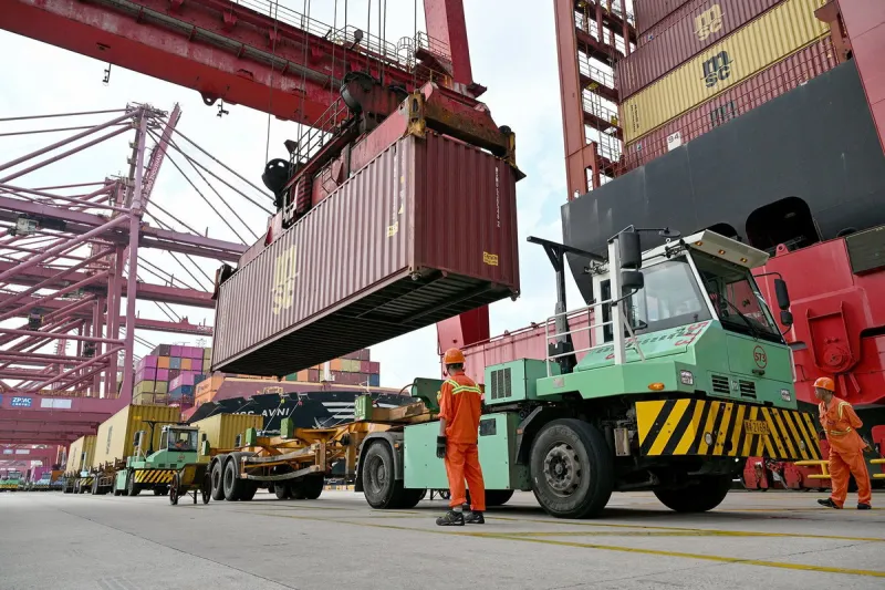 US and China agree to cut tariffs on $60 billion worth of goods, from coal to toys