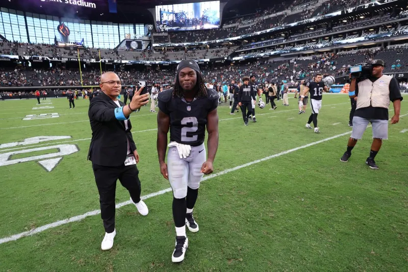 Jeanty Beats Kellen Moore in Boise State's NFL Showdown