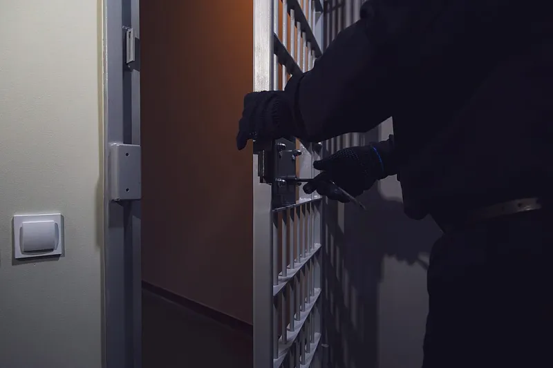 'Losing my mind': New York prisons are holding people in rooms with no running water