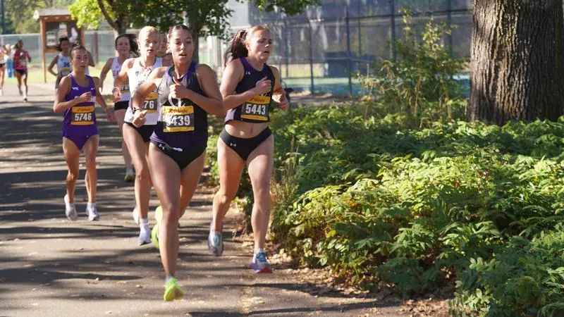 Yote Women Take Third, Men Miss Podium by One Point at Willamette Invitational