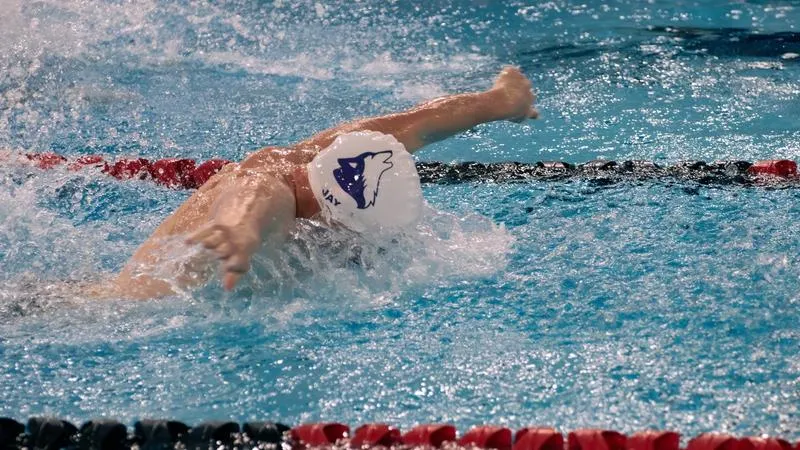 Yotes Swim Host Meet With University of Idaho