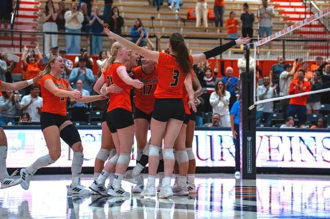 Watts Sets New Program Single-Match Hitting Percentage Record as Bengals Sweep Southern Utah