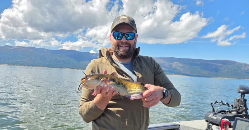 Idahoan makes history with 17-inch bullhead catfish at Lake Cascade