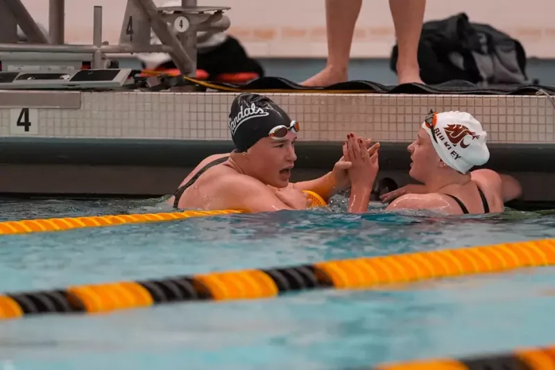 Vandal swim and dive makes a splash in dominant home debut
