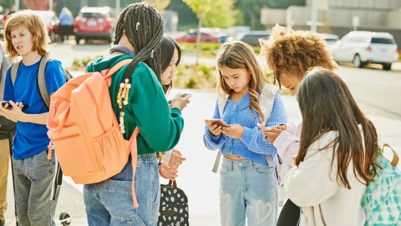 Smartphones can boost kids' safety but open doors to online dangers, predators