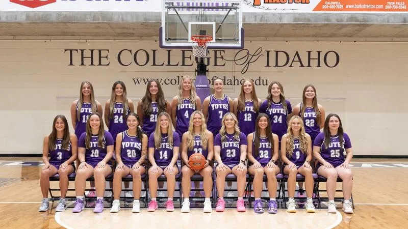 Yotes Tabbed CCC Women's Basketball Favorite in Preseason Coaches' Poll
