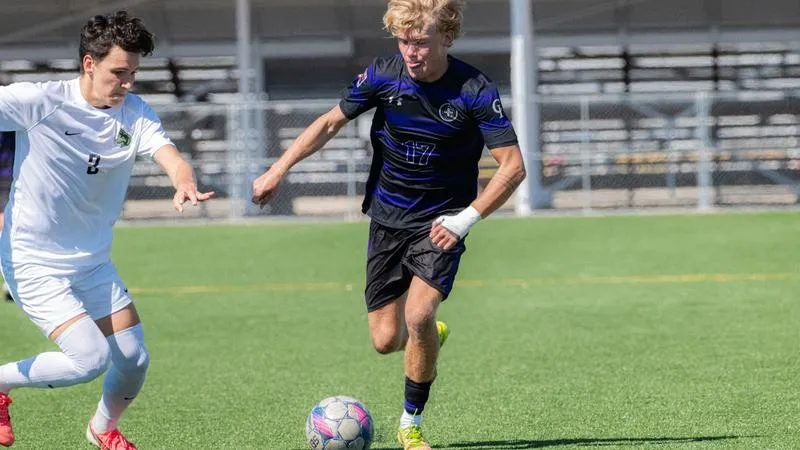 Second-Half Goals from Slater, Roffey Lift Yotes over Southern Oregon