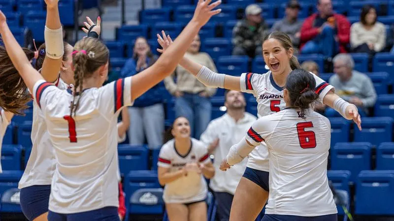 No. 20 LC State Rallies Through Tight Sets to Sweep Walla Walla