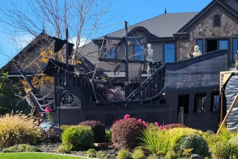 What's the Plan for the Halloween House in Twin Falls This Year