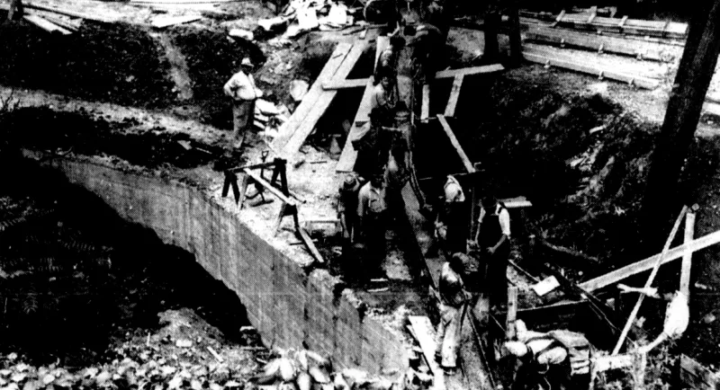 Alton workers connect new Piasa trunk sewer in 1938