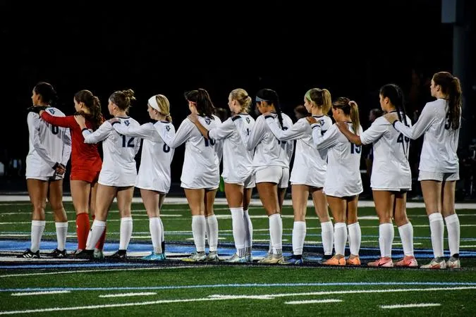 Women's Soccer Earns United Soccer Coaches Team Academic Award