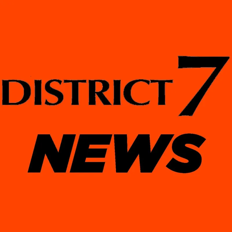 How does Edwardsville District 7's health insurance costs compare?
