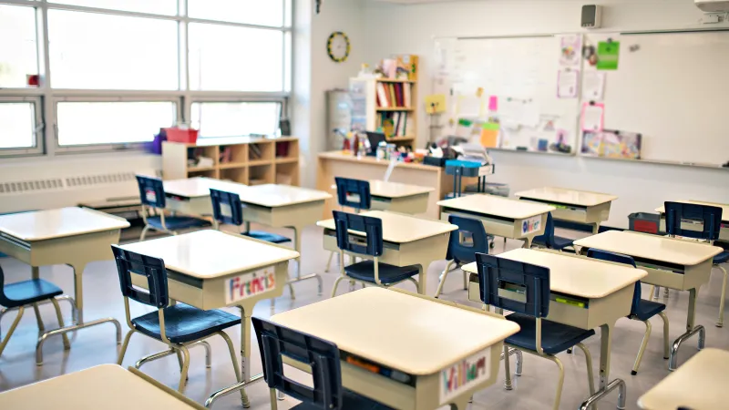 Judge blocks 4 districts from enforcing Arkansas law requiring Ten Commandments in classroom
