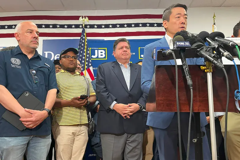 Texas Democrats flee to Illinois to block redistricting vote