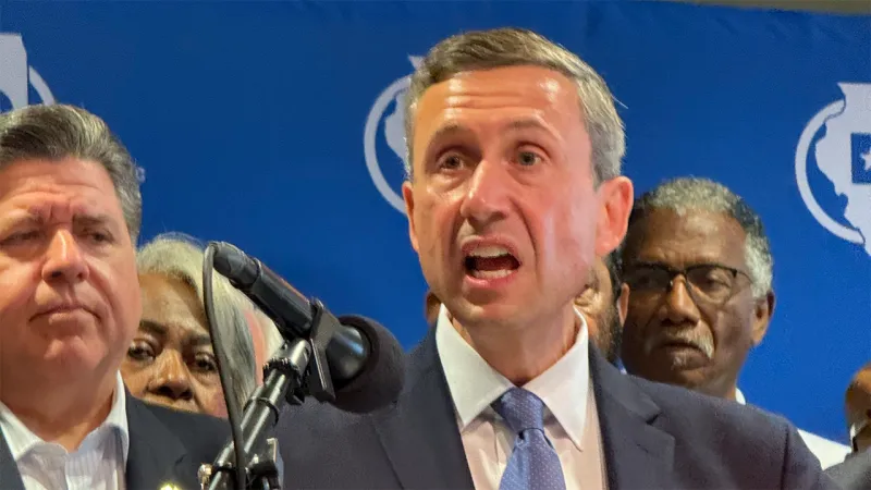 Democrats' chair vows to fight 'tooth and nail' to stop Trump, Republicans, in redistricting battle
