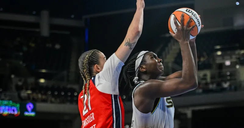 Williams and Cardoso have double-doubles, Sky beat Mystics to snap 8-game skid