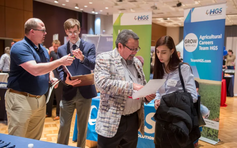 Businesses, students and alumni welcome at SIU's Fall Job and Internship Fair