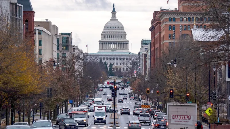Redistricting battles brewing across the country as parties compete for power ahead of 2026 midterms