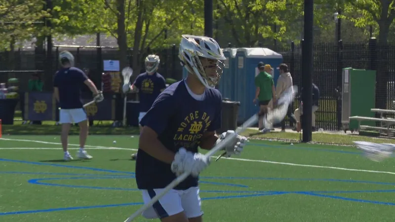 Notre Dame's Lyght becomes first defenseman to win Tewaaraton Award