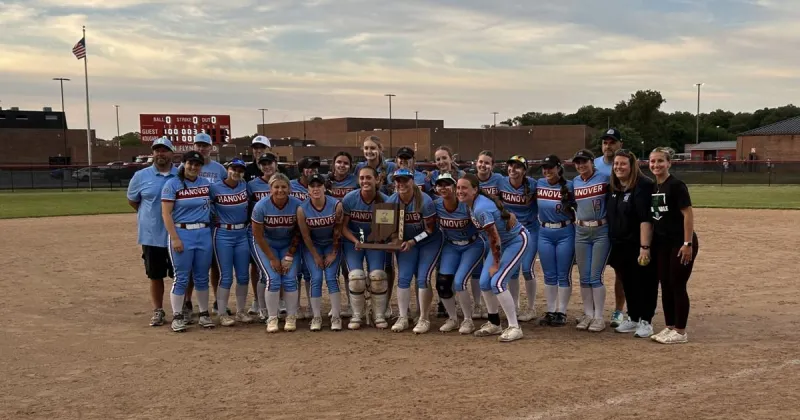Jillian DeYoung's all-around effort leads Hanover Central to 2nd straight sectional title