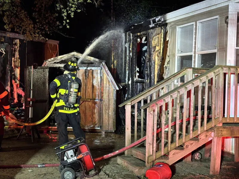 Early Morning Fire Damages Two Mobile Homes