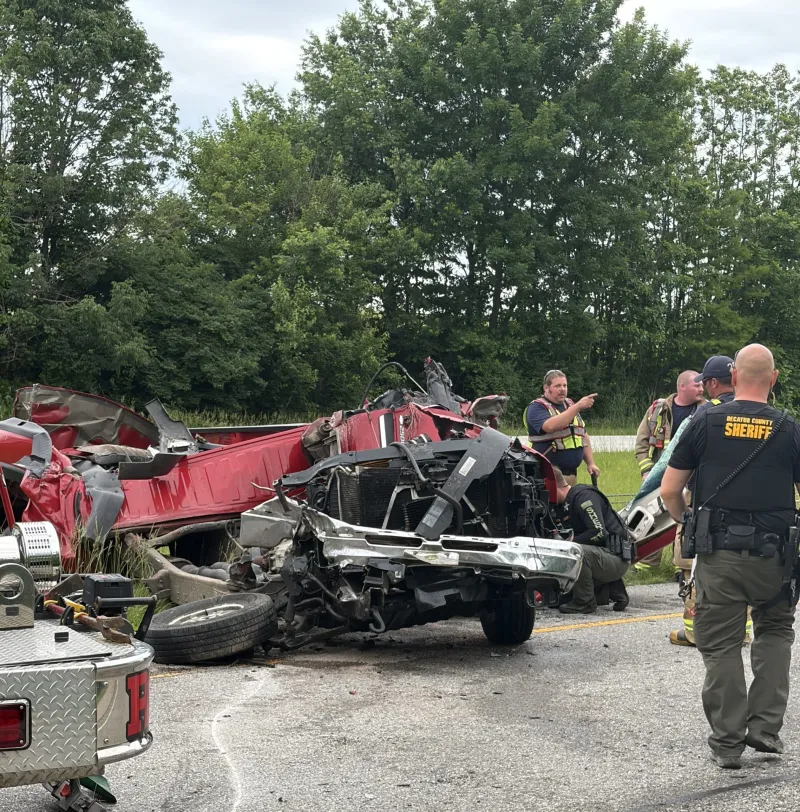 Multiple Crashes On I-74
