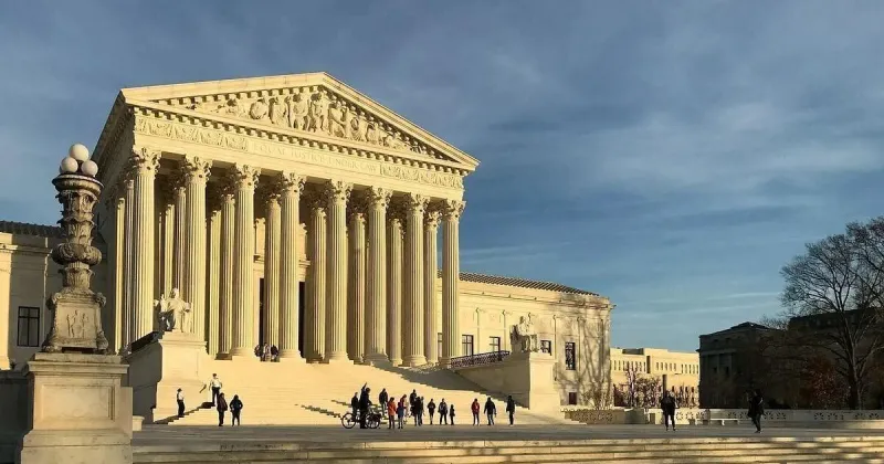 Supreme Court rules against Verizon, AT&T over privacy penalties
