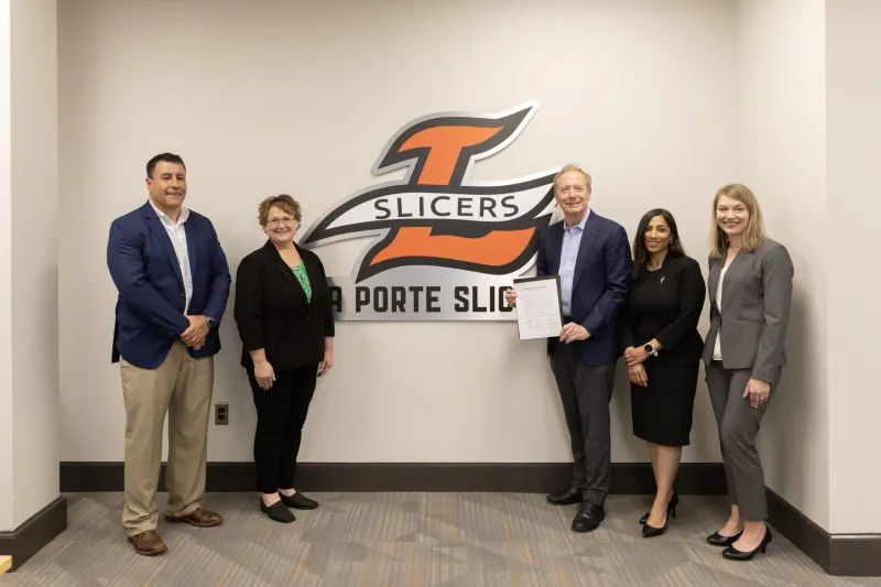 Ivy Tech Community College and Microsoft Sign Memorandum of Understanding to Strengthen Indiana's Workforce Pipeline
