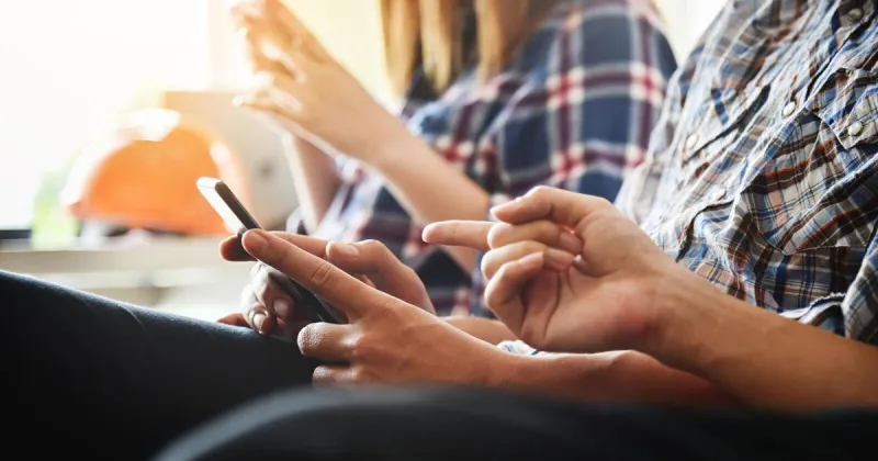 Valparaiso Community Schools passes new cellphone policy for 2026-27 school year