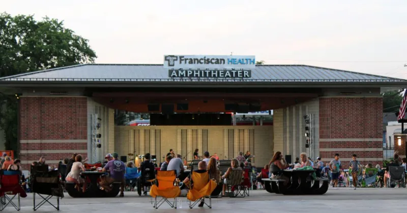 Local artist JayBenz to headline Bulldog Block Party in Crown Point