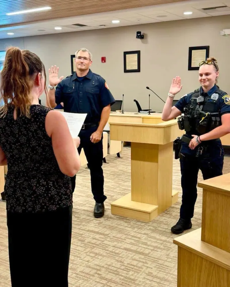 Police officer and firefighter welcomed to the Town of Chesterton
