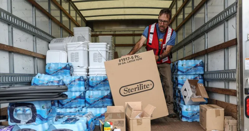 Red Cross provides meals for Merrillville residents impacted by tornado Tuesday, Wednesday