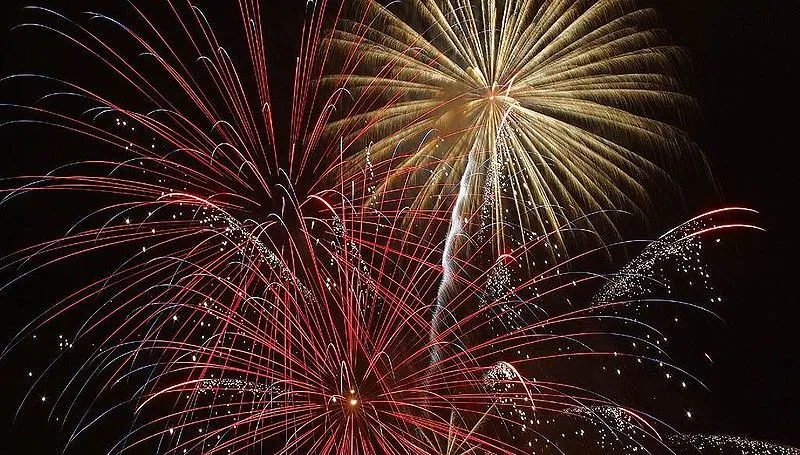 Legal fireworks hours outlined for Hope, Seymour
