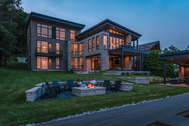 A Home That Is Grand By Nature