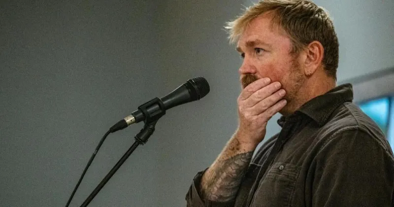 Graham Platner's campaign implosion highlights the hollowness of America's political parties and how they can be hijacked by insurgents